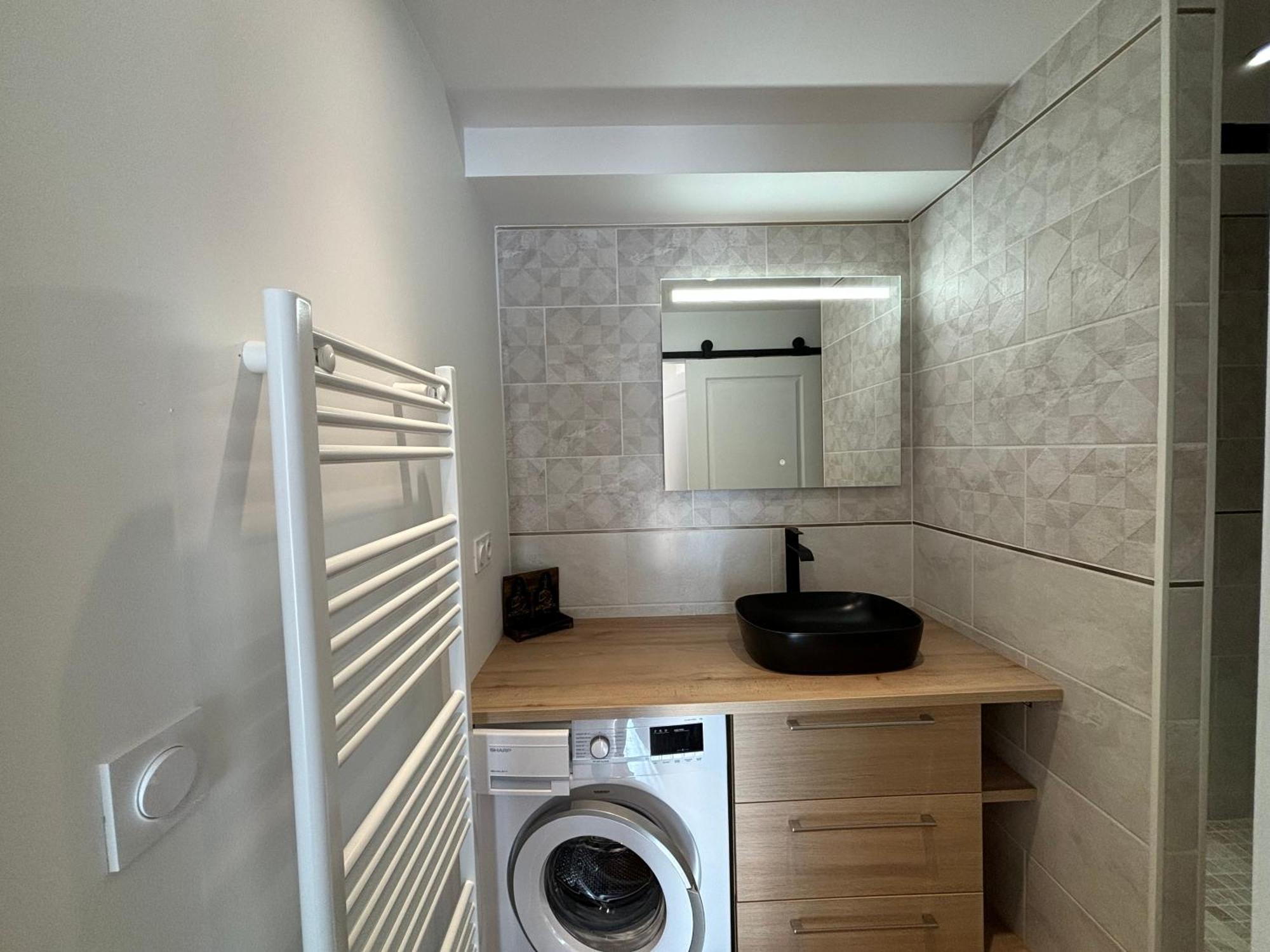 Apartment Location D'un Superbe Avec Piscine *
